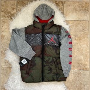 Youth Nike Air Jordan Jacket NWT